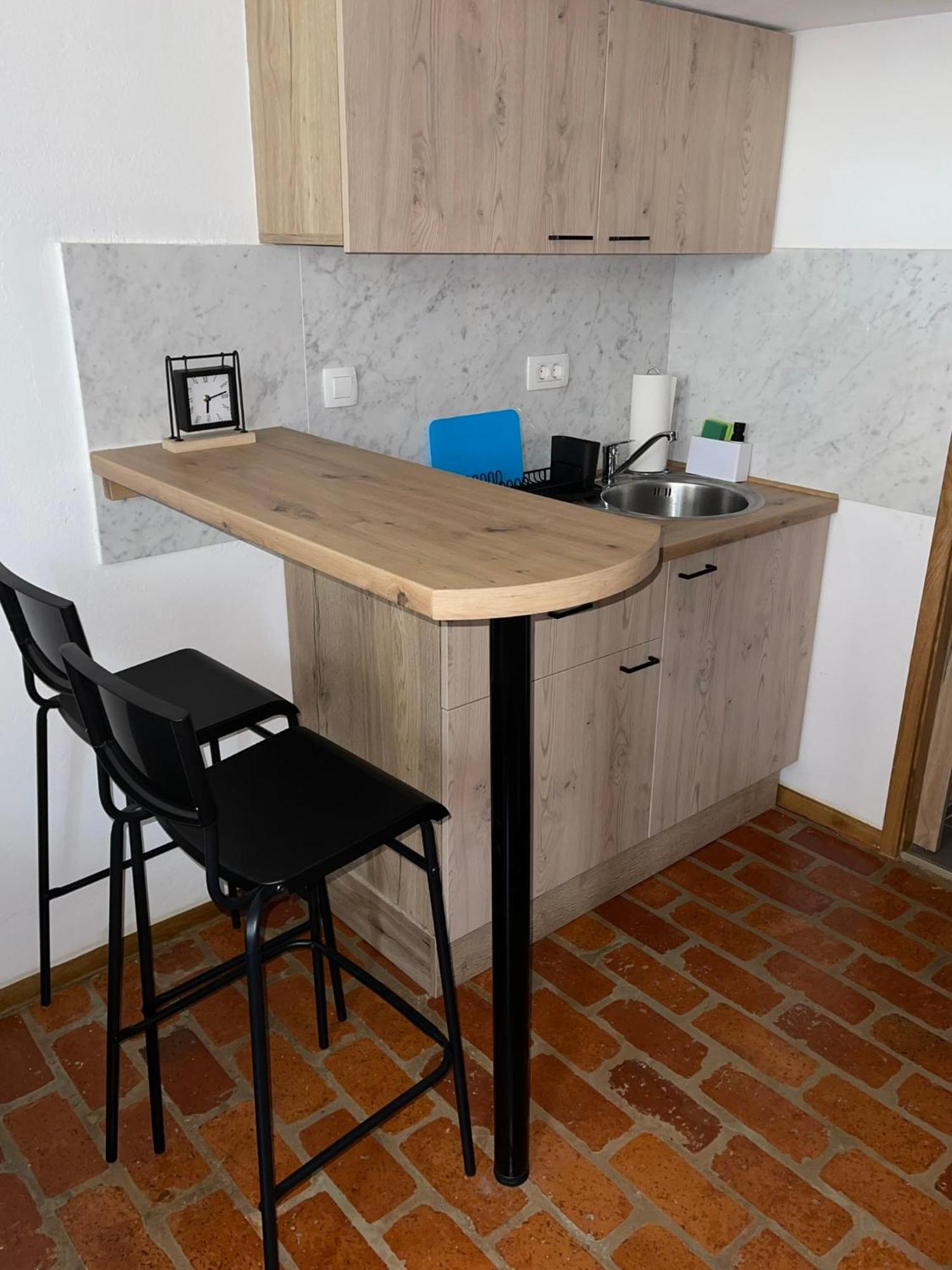Zenroom Apartment